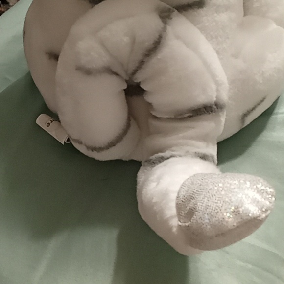 Collectible Tigger - Picture 4 of 7